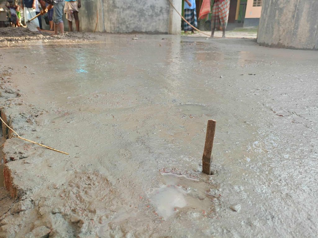 আটোয়ারীতে গ্রামীণ অবকাঠামো সংস্কার প্রকল্পের কাজে ব্যাপক অনিয়মের অভিযোগ, সাংবাদিককে হুমকি